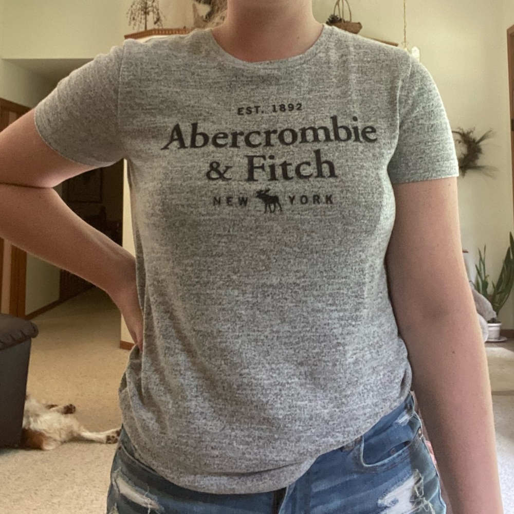Abercrombie & Fitch super soft tee size Small